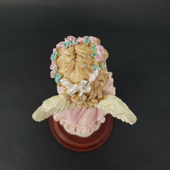 House of Lloyd Giving Angel 6" Christmas Around the World 1996 Vintage Figurine - Picture 11 of 12
